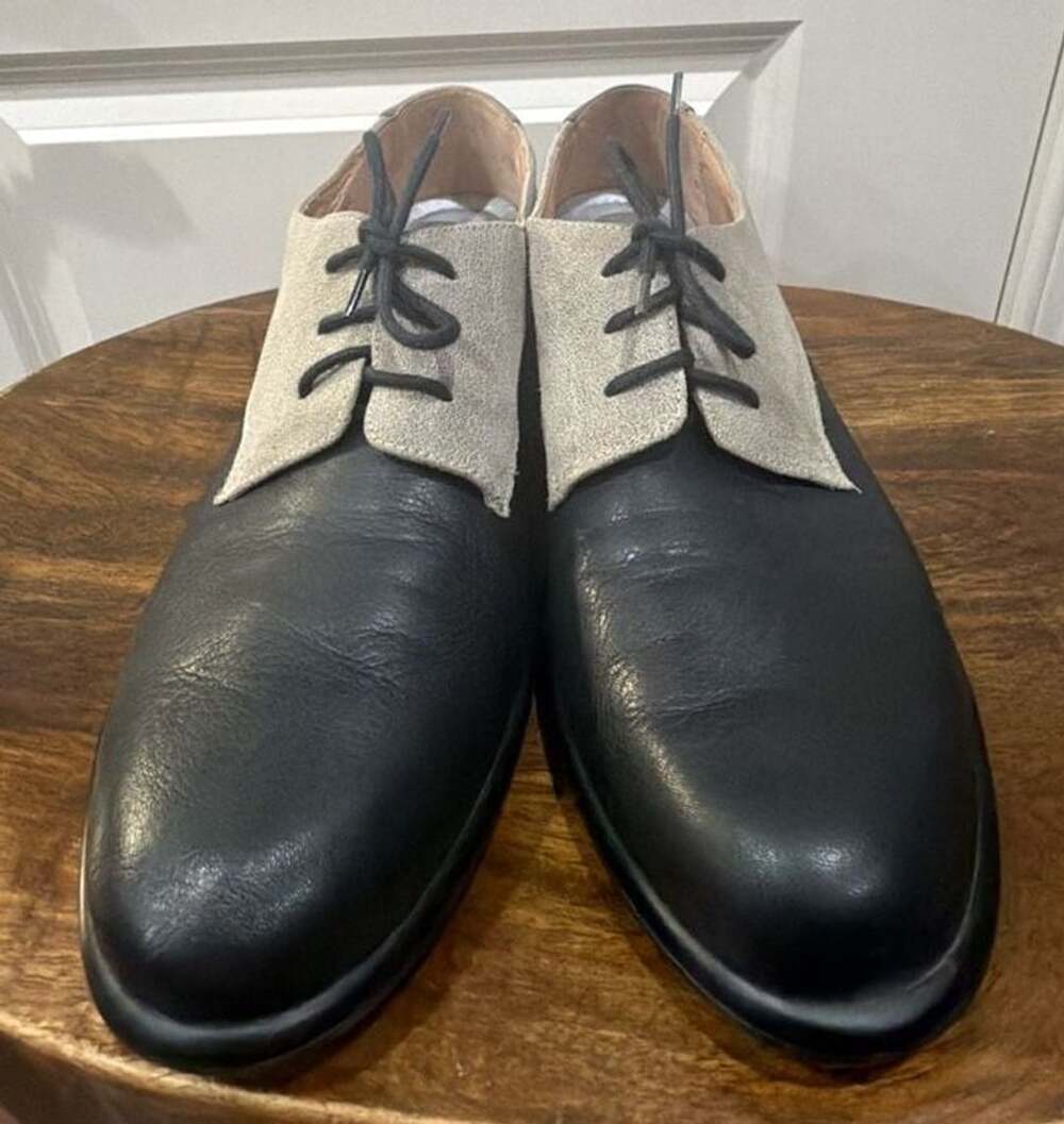 Naot Kedma Size 42 Black Leather Gray Suede Oxford Shoes